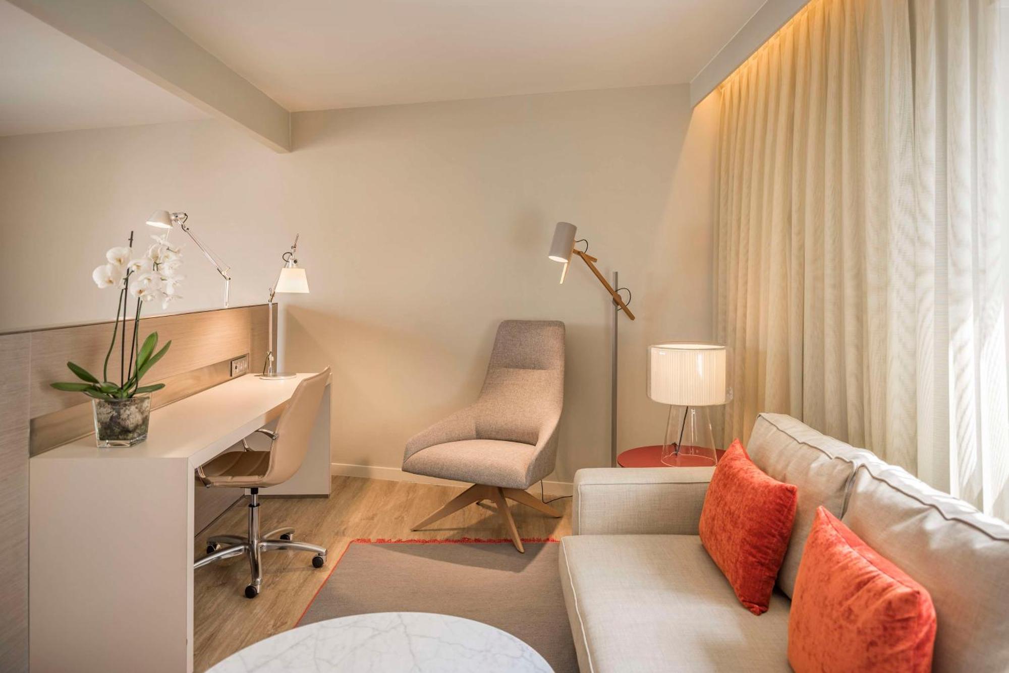 Nh Collection Lisboa Liberdade Hotel Exterior foto